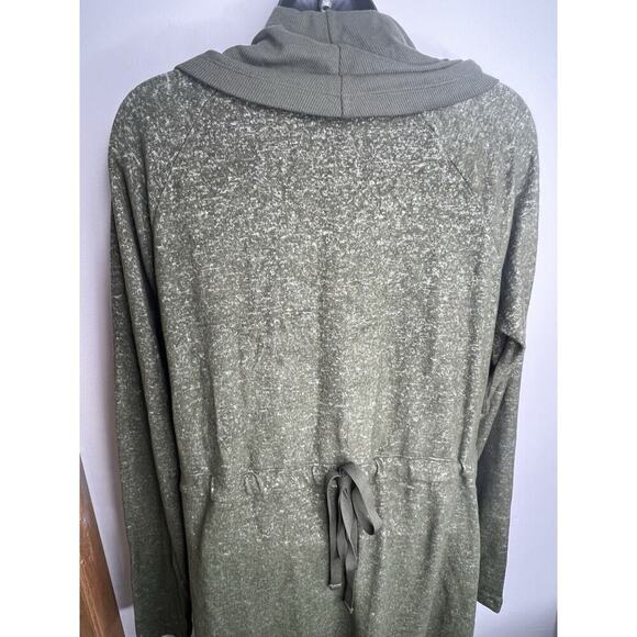 NWOT CAbi Dress Long Sleeve Cowl Neck Olive Green Womens Size Medium - Picture 4 of 6